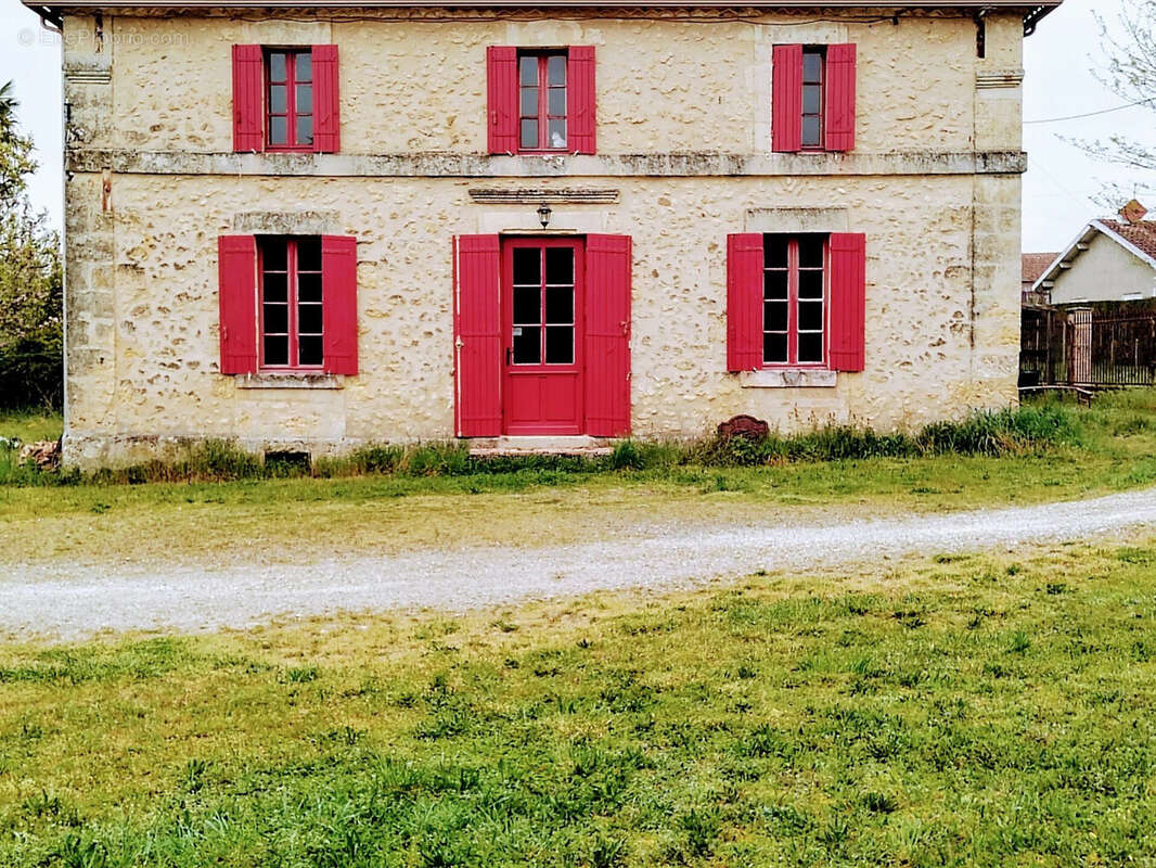 Maison à MUSSIDAN
