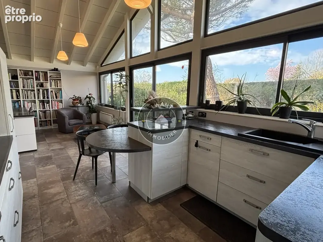 Maison 121m2 à Saint Clément des Levées atypique et coup coeur :) - photo 5