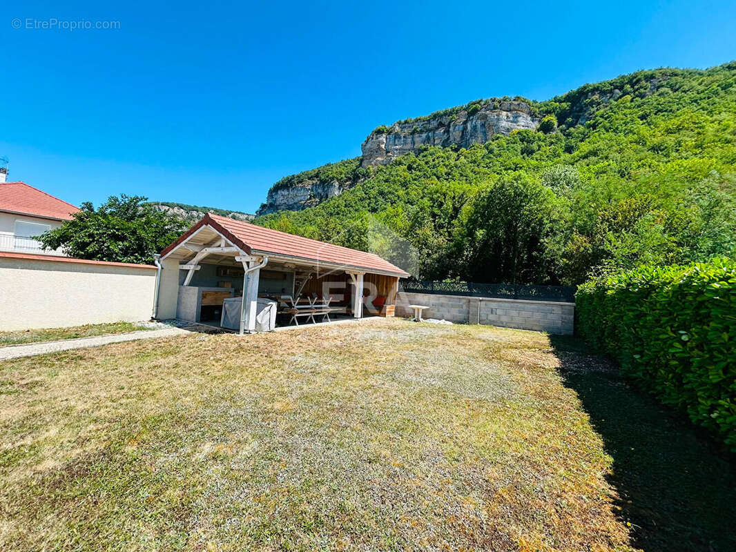 Maison 111m² à serrières-de-briord - photo 17