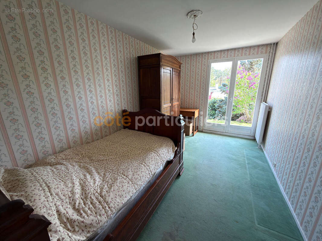 Maison à SAINT-SEBASTIEN-DE-MORSENT