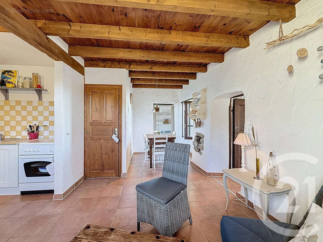 Maison à SAN-GIOVANNI-DI-MORIANI