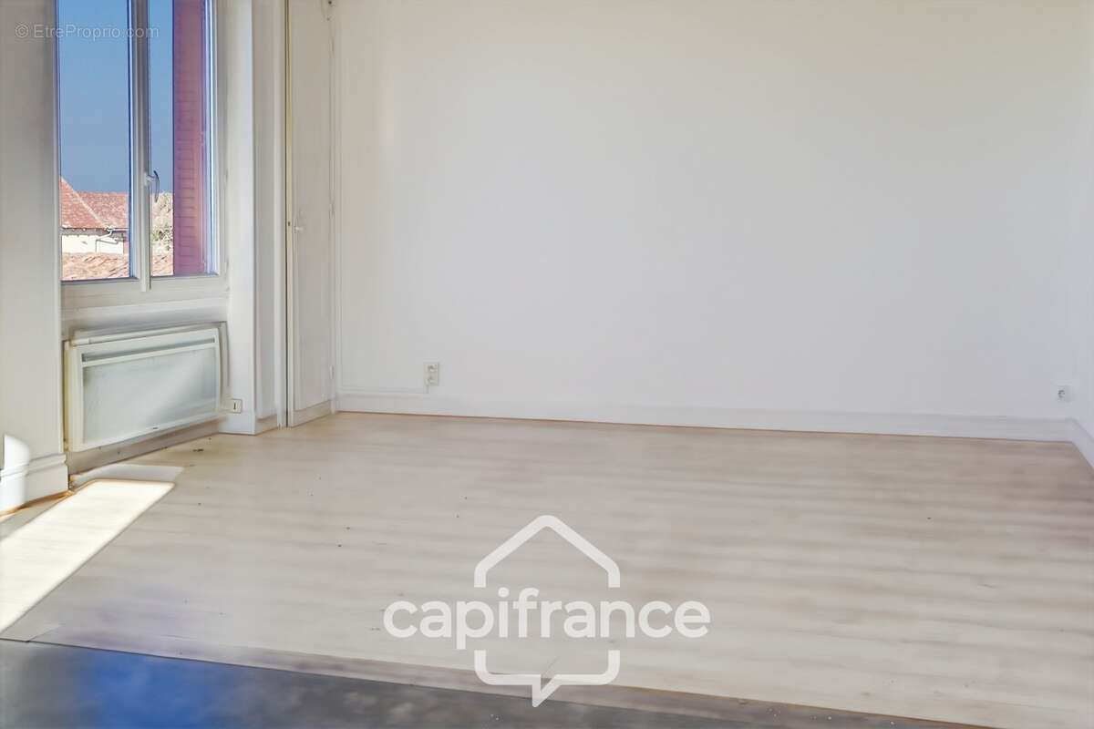 À VENDRE – Ensemble Immobilier Spécial Investisseur – Fort Potentiel Locatif PASLIERES (63) - photo 46