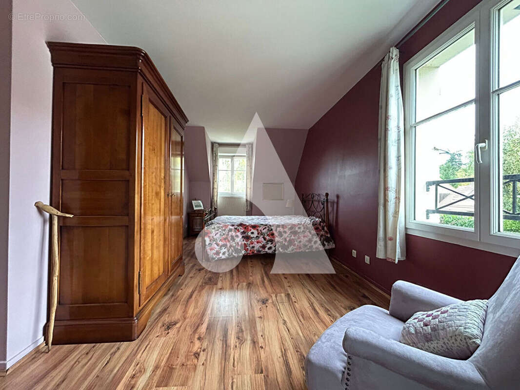 Maison à SAINT-GERMAIN-SUR-MORIN