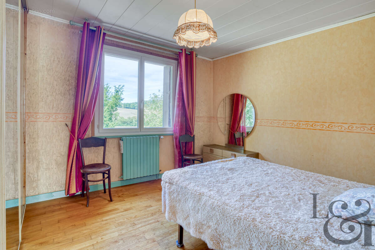 Maison à DOLMAYRAC