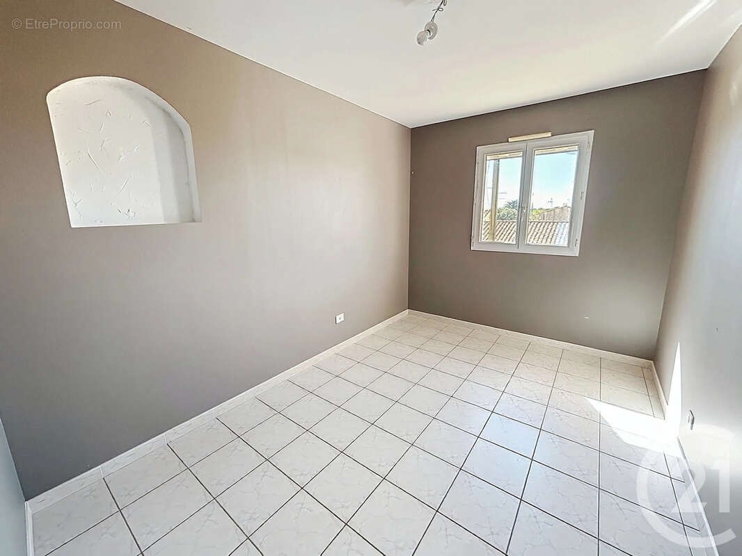 Maison 120 m² à Frontignan  - photo 9