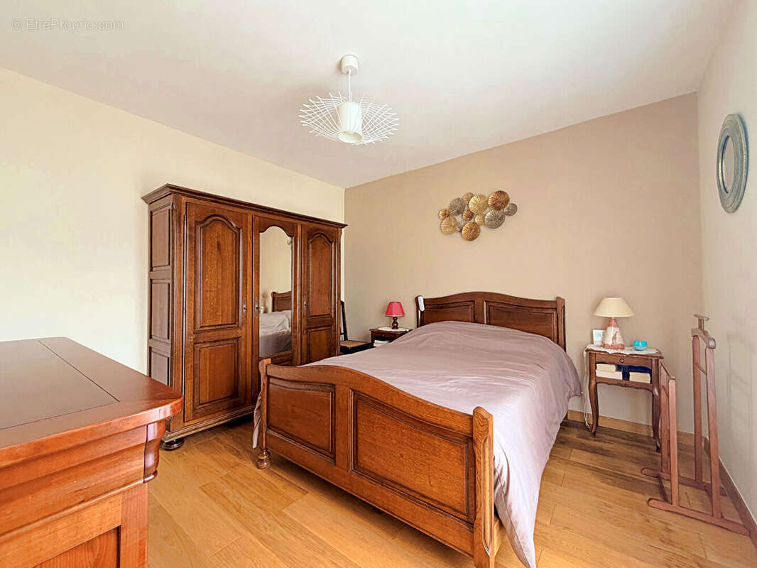 Maison à LA COURONNE