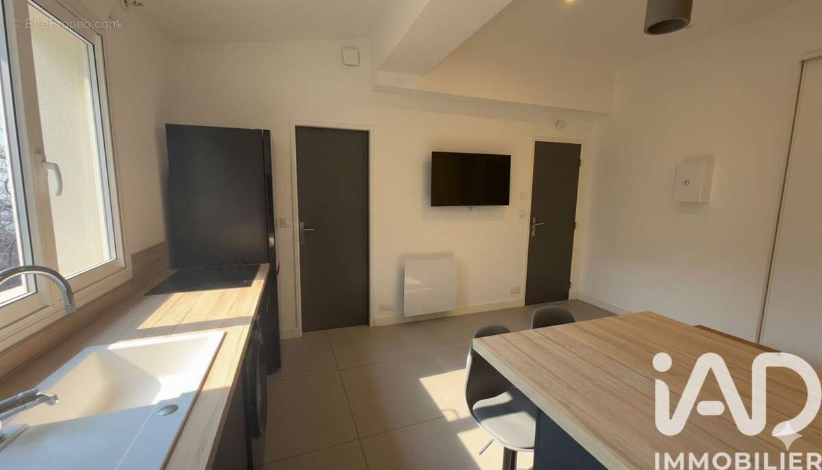 Photo 3 - Appartement à MARSEILLE-6E