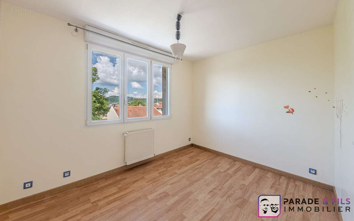 Chambre 2 - Maison à MALZEVILLE