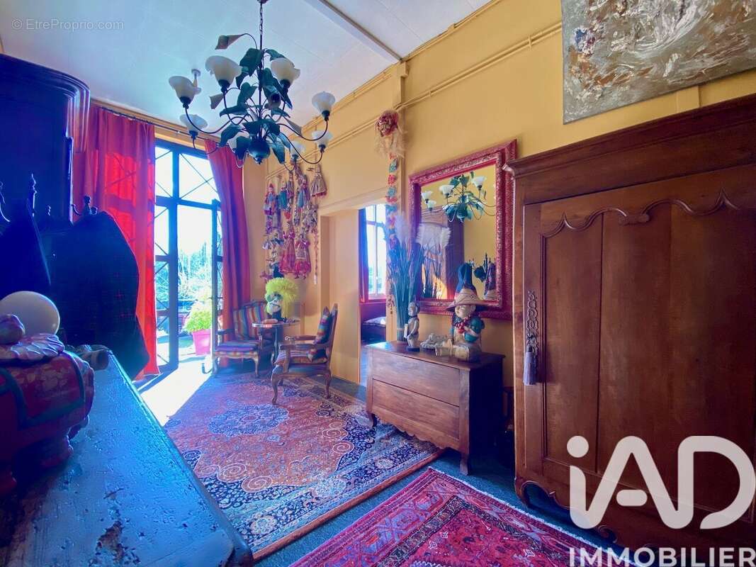 Maison 412 m² à Bousses  - photo 3