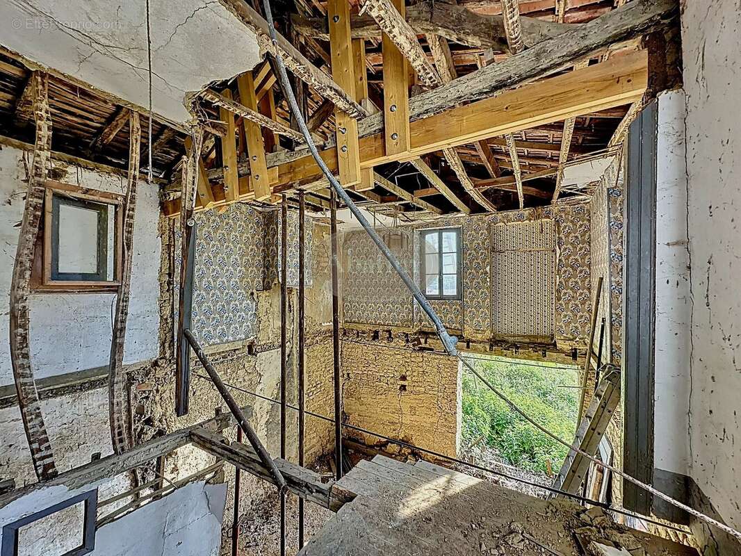 Maison à LAMARQUE-RUSTAING