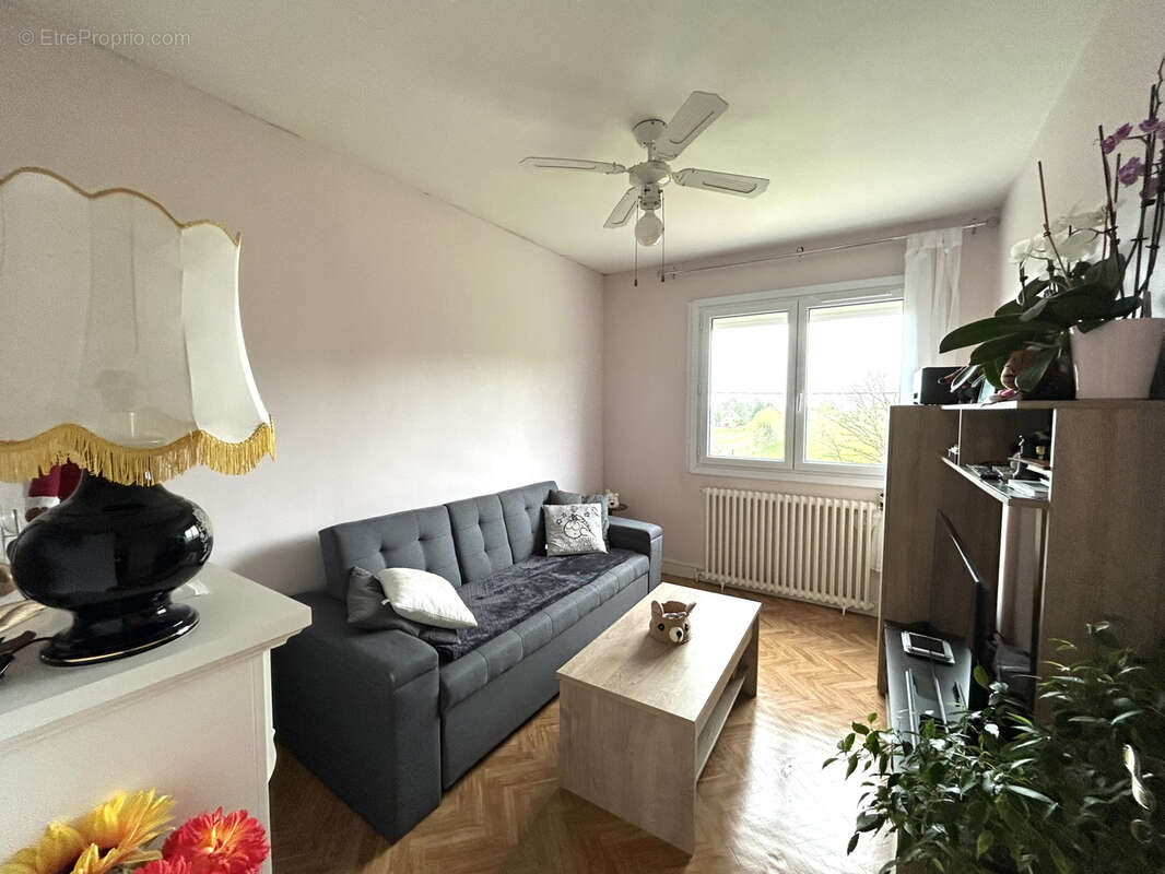 Maison à SAINT-SOLVE