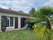 Maison à FARGUES-SAINT-HILAIRE