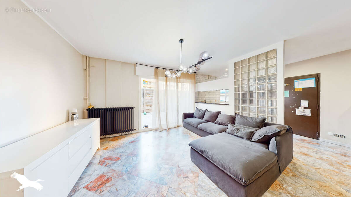 Appartement à MARSEILLE-13E