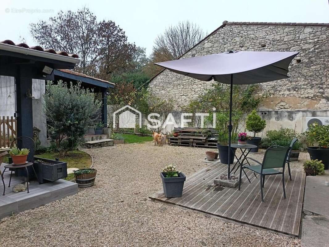 Photo 7 - Maison à SALIGNAC-SUR-CHARENTE