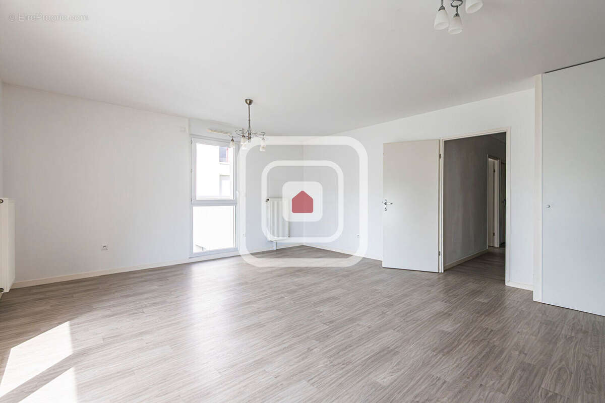 Appartement Bezannes 4 pièce(s) 84 m2 - photo 10