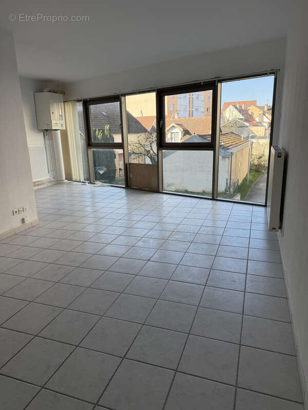 Appartement à AUDINCOURT