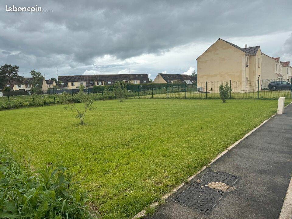 Terrain à SAINT-PATHUS