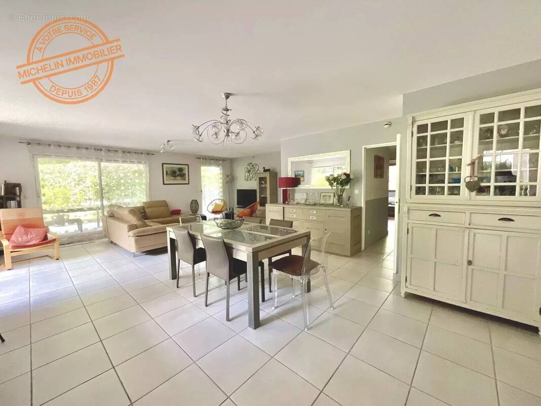 Appartement à LYON-5E