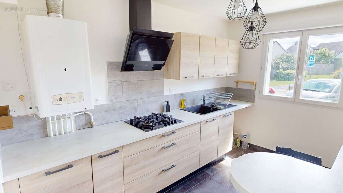 Maison 140 m² à Saran  - photo 6