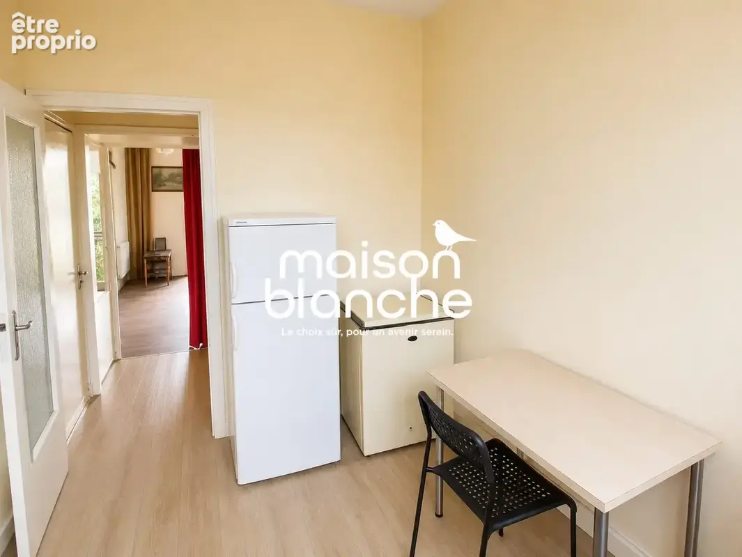 Appartement 255 m² à vendre à Parthenay (79200) - photo 9