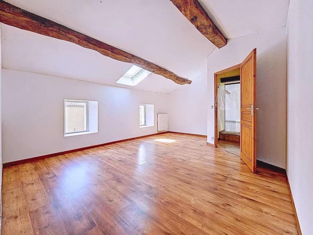 Maison 194 m² à Saint-Yzans-De-Medoc  - photo 7