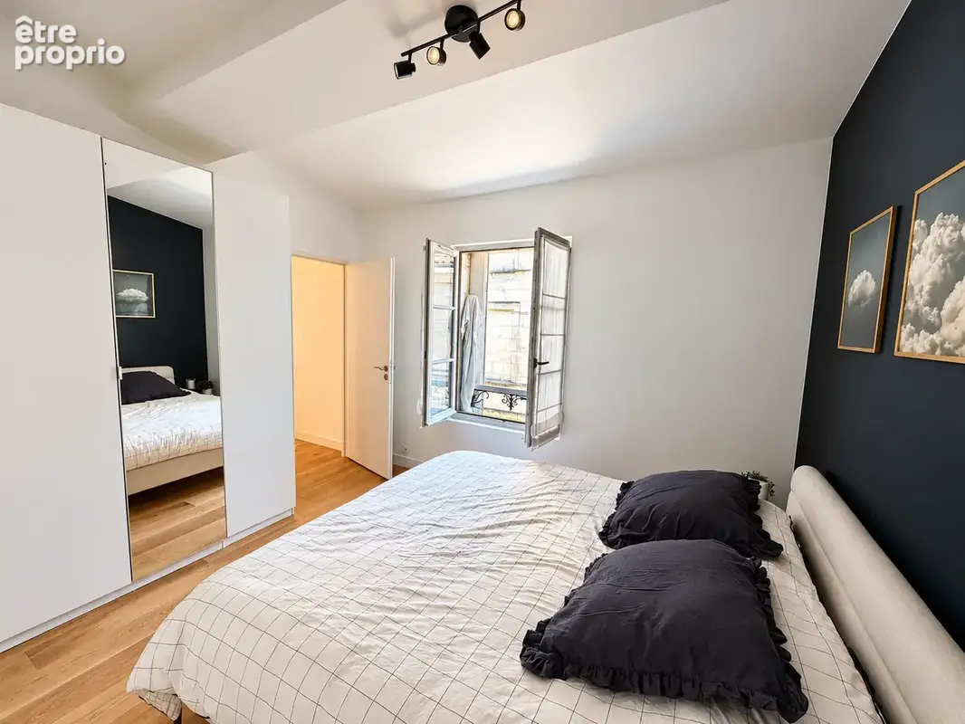 Magnifique appartement rénové avec patio en plein coeur des Chartrons à Bordeaux - 97 m2 - 3 chambres - photo 9