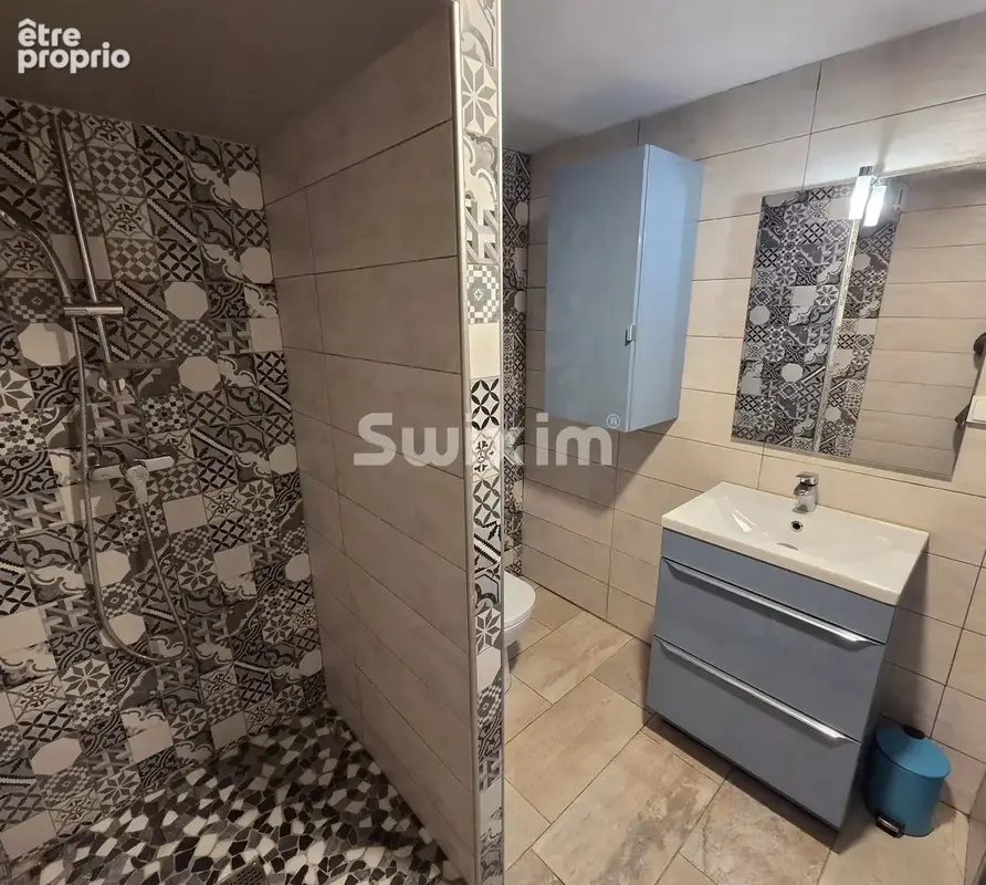 Maison avec appartement indépendant et dépendance - photo 3