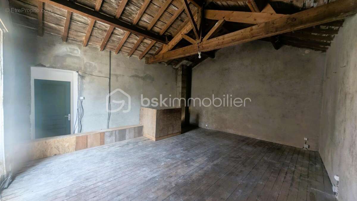 Maison de ville 93 m² avec garage & potentiel  tout à pied & disponible immédiatement ! idéal investissement locatif à forte ren - photo 18