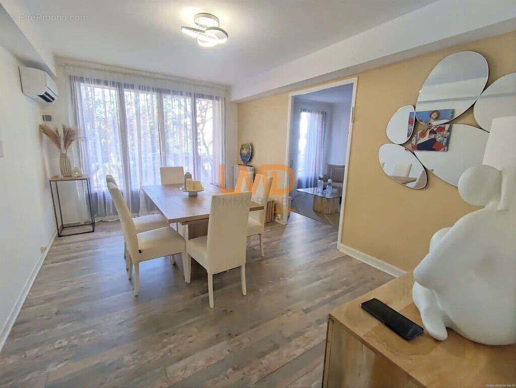 Appartement à MARSEILLE-9E