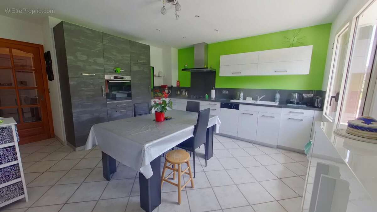 Ensemble immobilier avec magnifique vue dégagée - photo 4