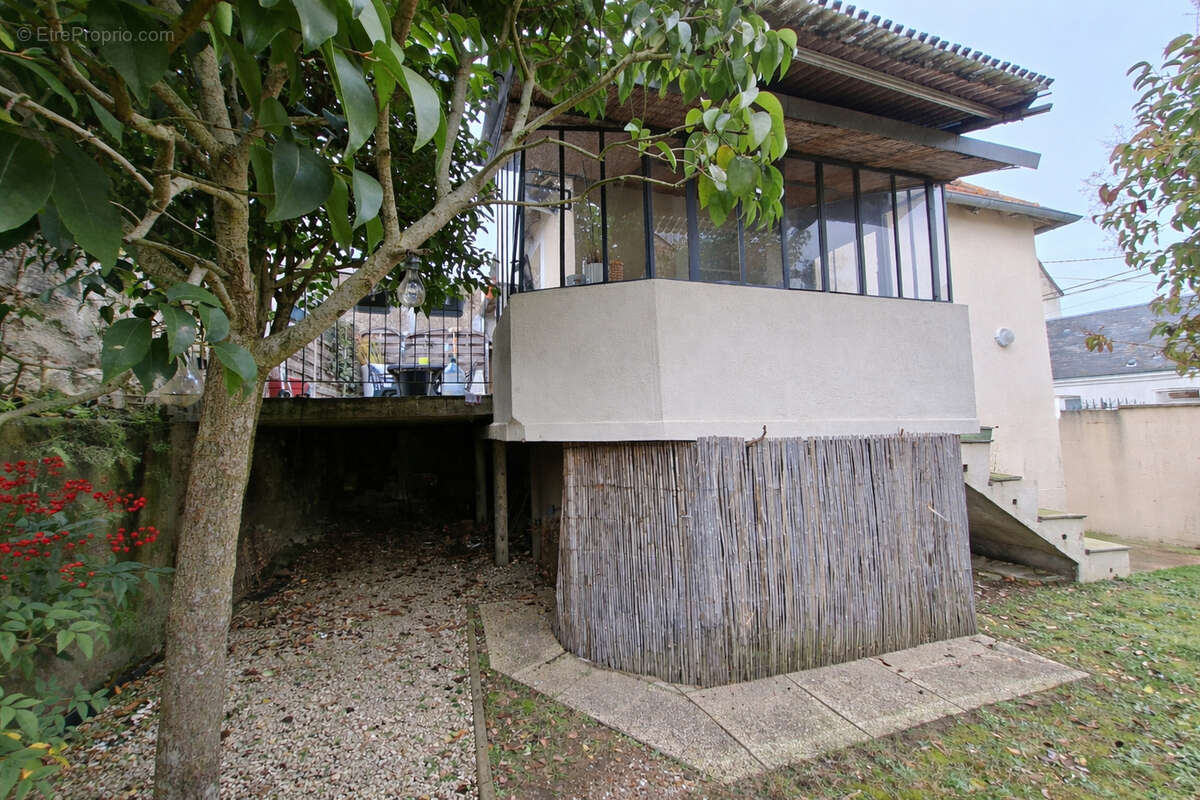 Maison à CHATELLERAULT