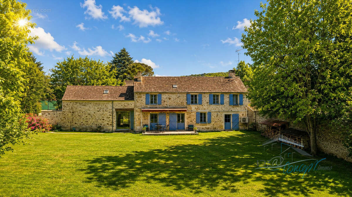 Maison à JANVILLE-SUR-JUINE