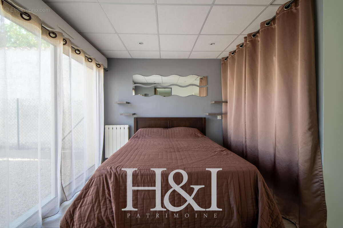 Maison à NIEUIL-L&#039;ESPOIR