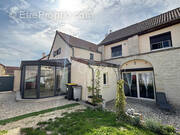 Maison à CRUZY-LE-CHATEL