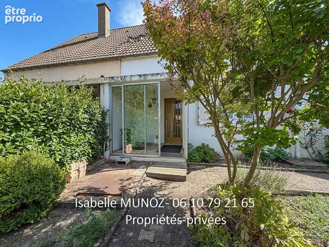 Perignat Les Sarlieve : Maison F4 avec jardin, terrasse et près de 90 m² de dépendances - photo 5