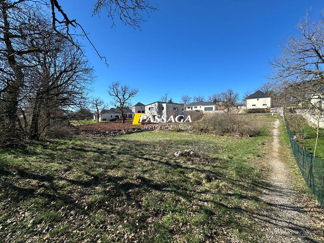 Terrain à LA LOUBIERE
