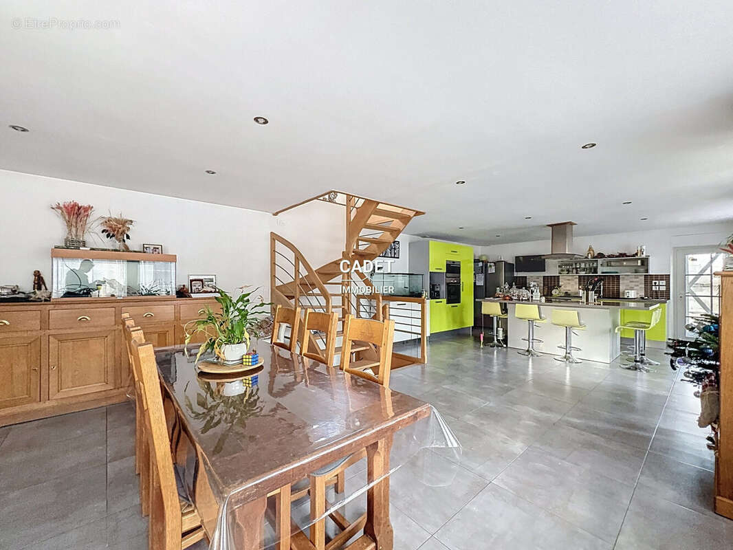 Maison à LA HAYE-PESNEL