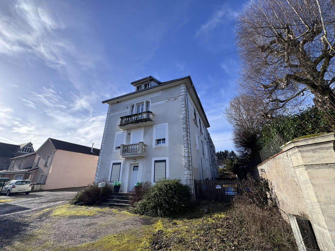 Appartement à LUXEUIL-LES-BAINS