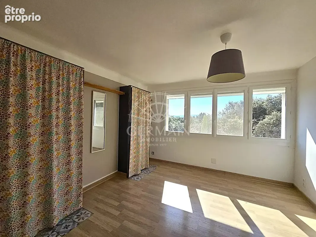 Appartement familial avec terrasse, parkings et cave - Le Thor - photo 10