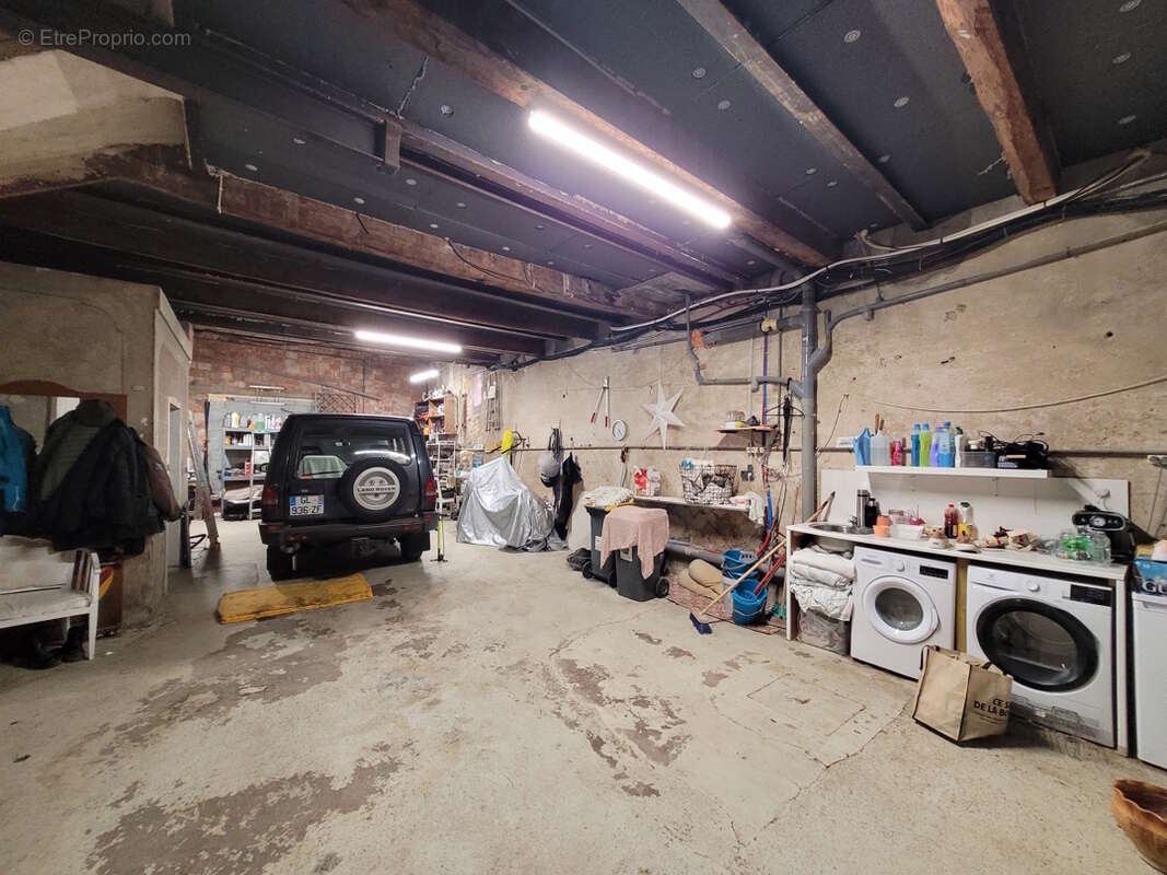 Maison à SAINT-GENIES-DE-FONTEDIT