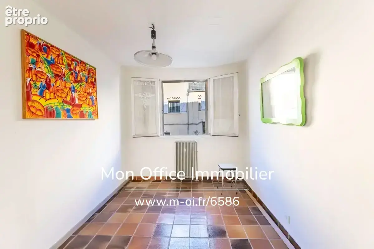 Référence : 6586-DVI. - Aix Centre – Appartement T3 avec balcon, ascenseur et stationnement ! - photo 5