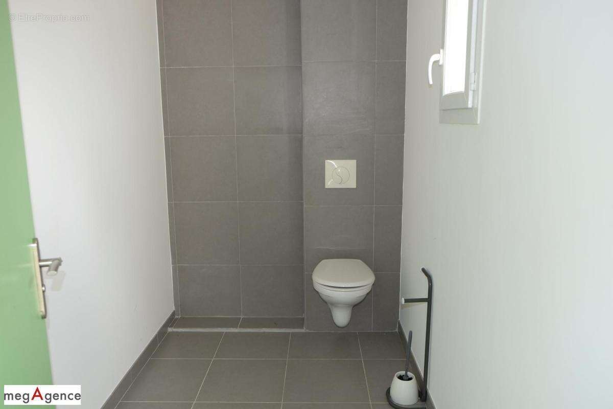 Appartement à SAINT-GERMAIN-LES-VERGNES
