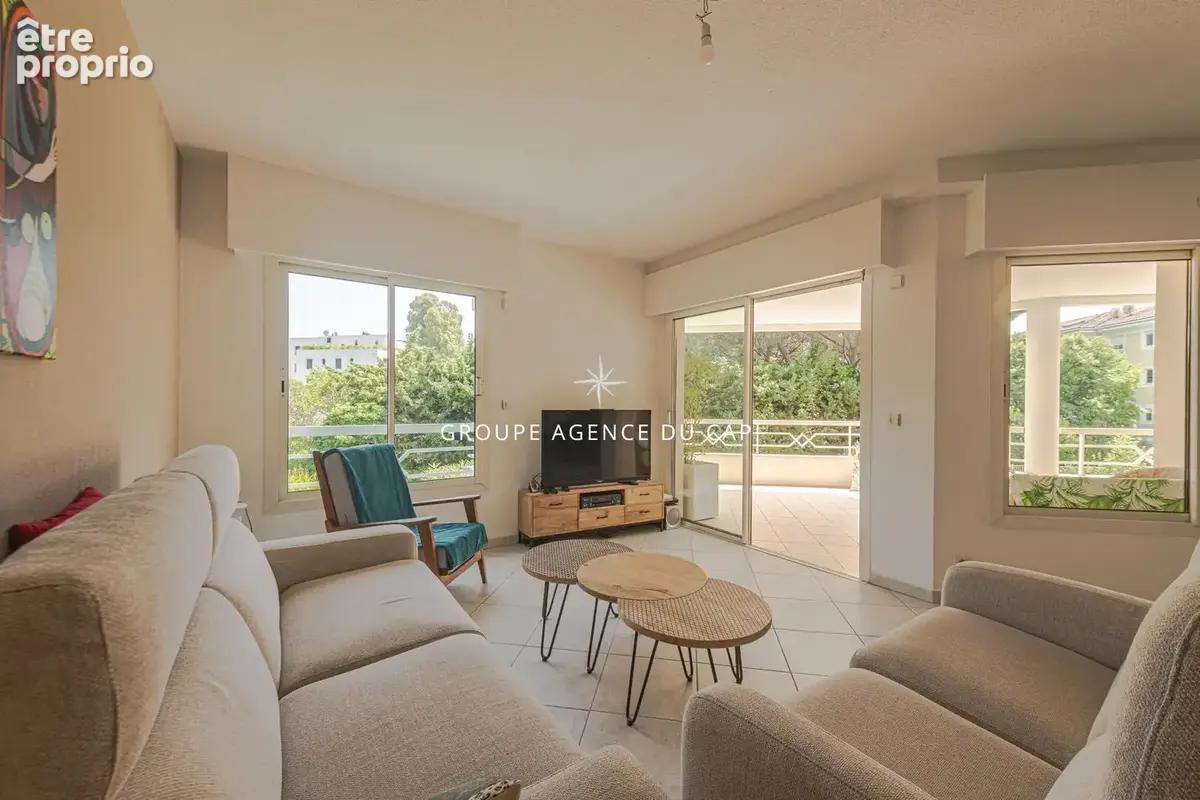 Appartement de standing 156 m² Saint-Raphaël Boulouris Terrasse 43 m² Piscine 2 garages - photo 12