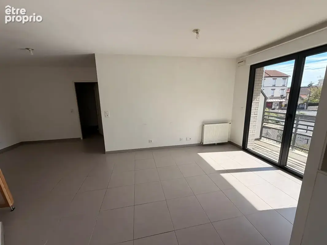 Appartement à NANTERRE