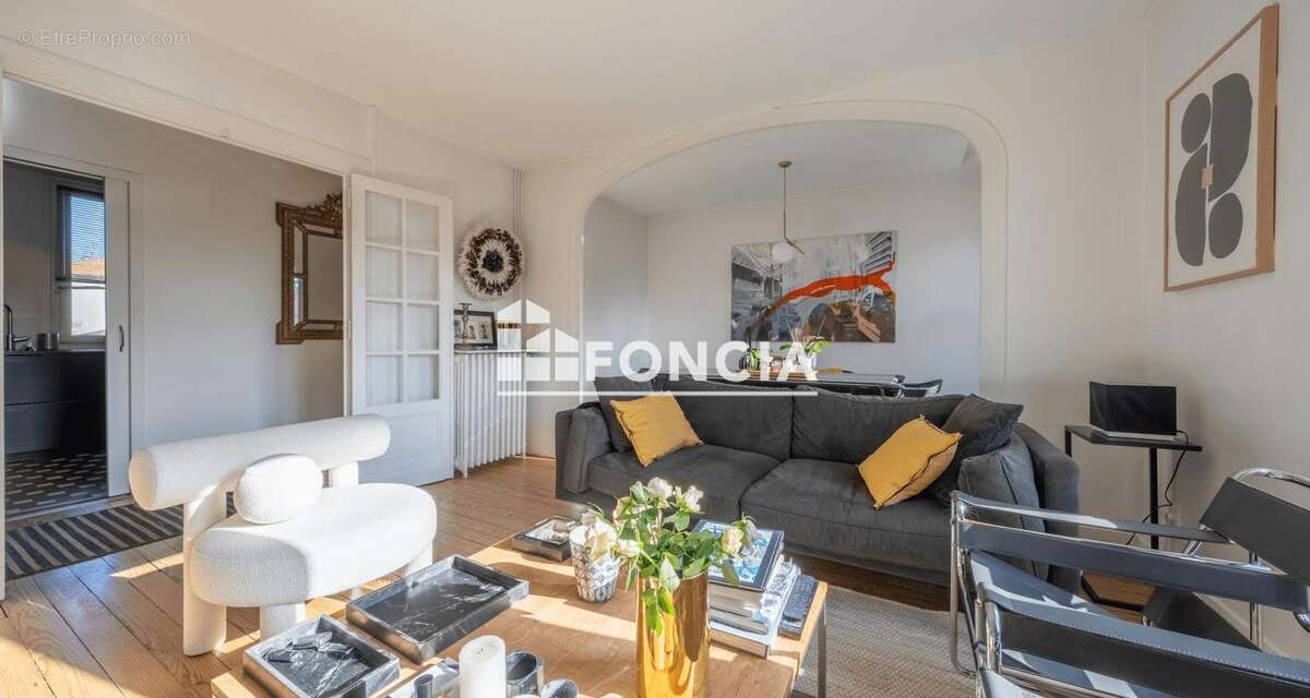 Appartement à LE BOUSCAT