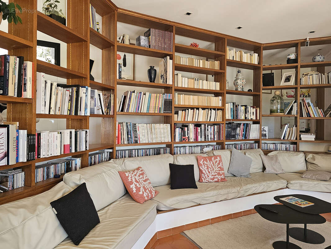 Maison à SAINT-VALLIER-DE-THIEY