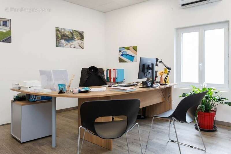 À vendre – Local commercial loué - Investisseurs – Emplacement n°1 – PARAY LE MONIAL (71) - photo 8