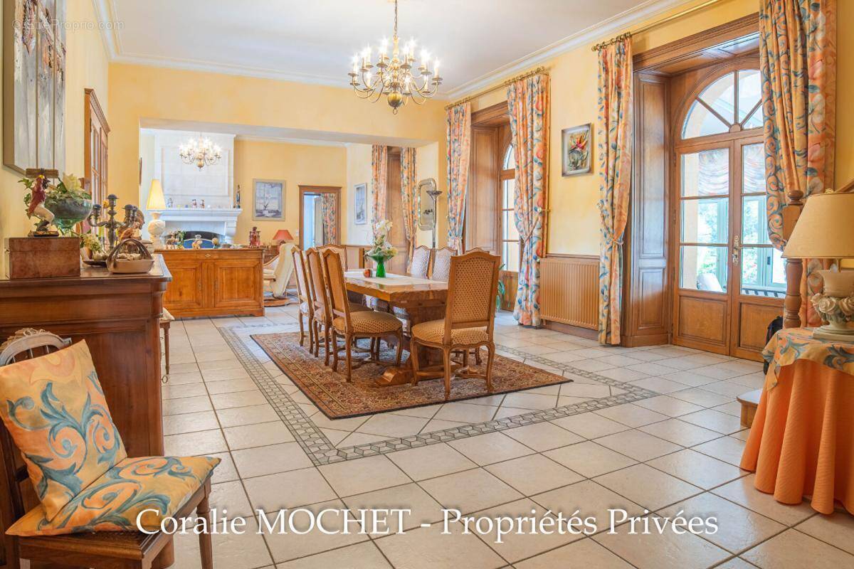 Maison à LES SORINIERES