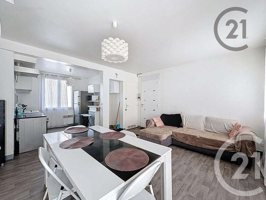Maison 92 m² à Provins  - photo 3