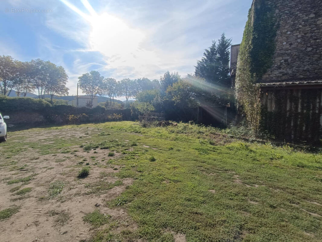 Terrain à HEREPIAN